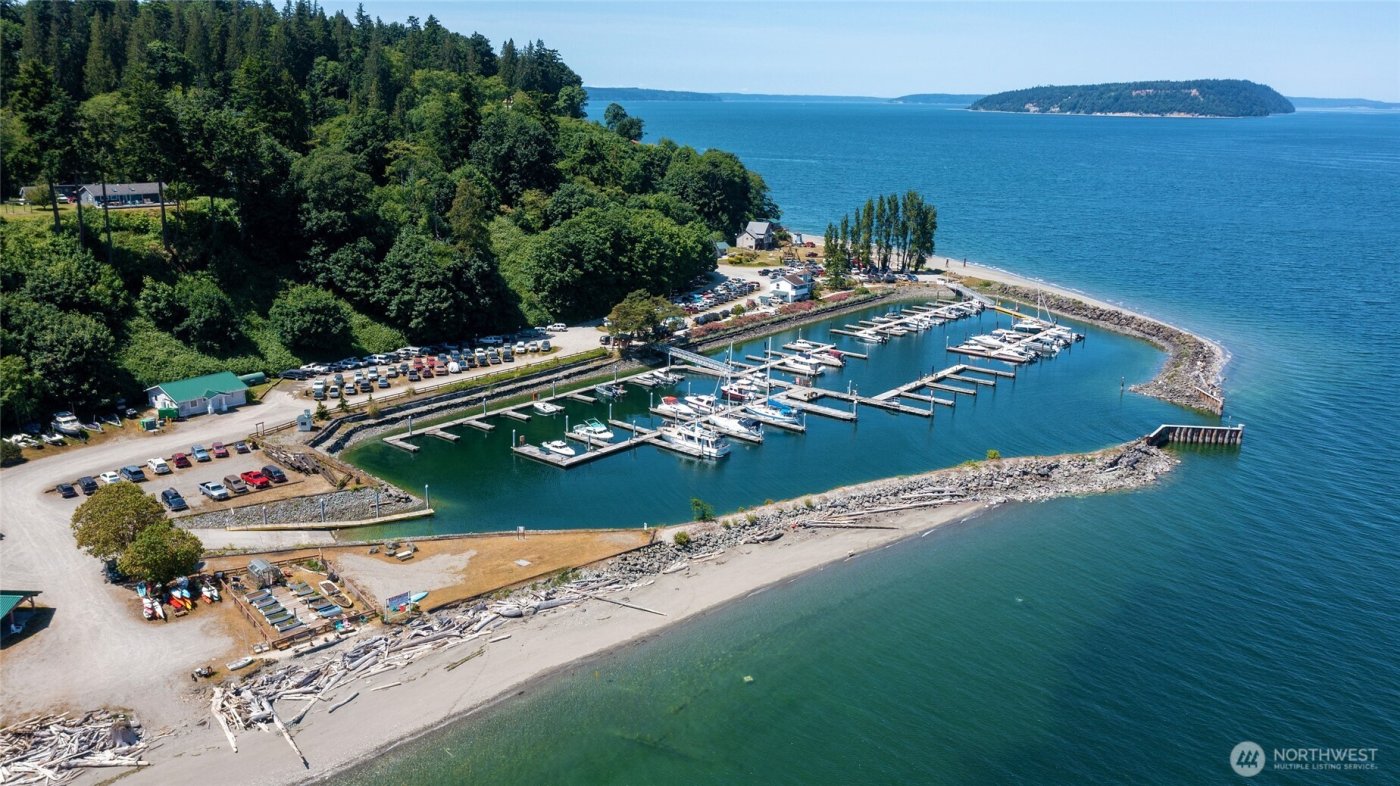 61 M Cascade Drive , Hat Island, WA 98206