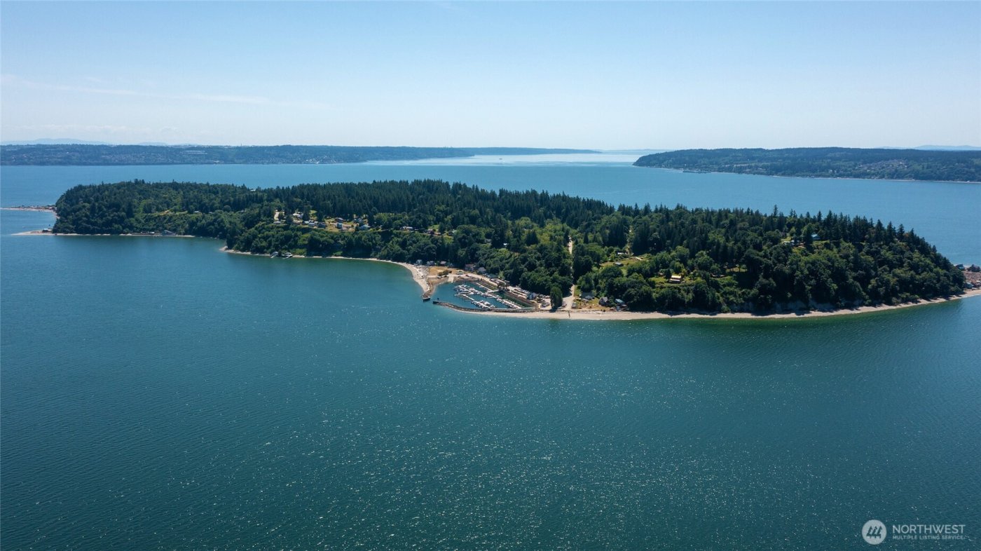 61 M Cascade Drive , Hat Island, WA 98206