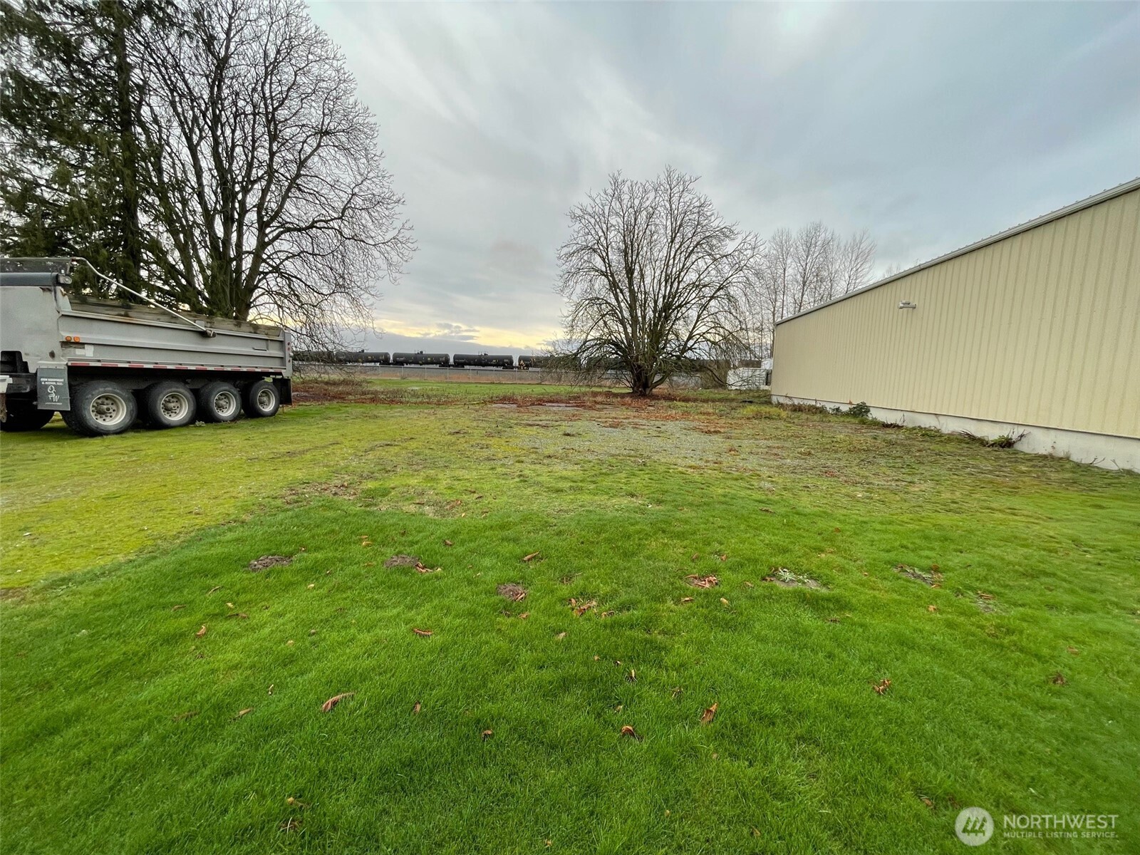 3823 Old Highway 99 South Road , Mount Vernon, WA 98273