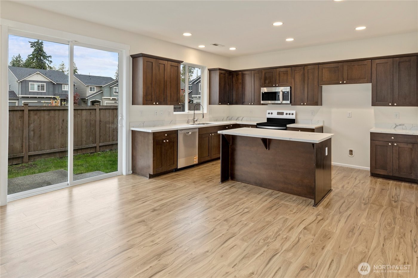 8117 175th Street Ct E, Puyallup, WA 98375-6266