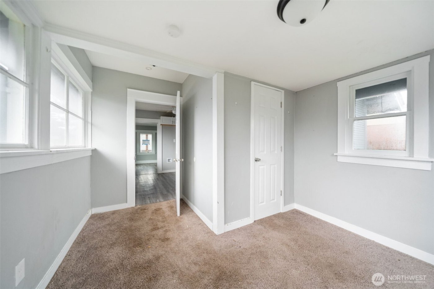 283 18th Avenue , Longview, WA 98632