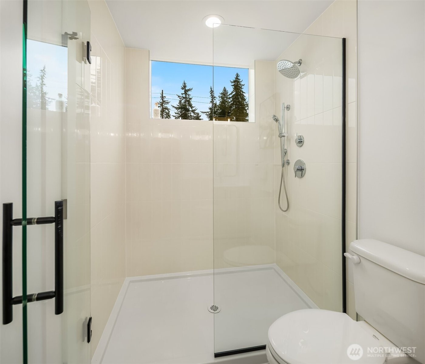 18011 2nd Avenue NE #A, Shoreline, WA 98155