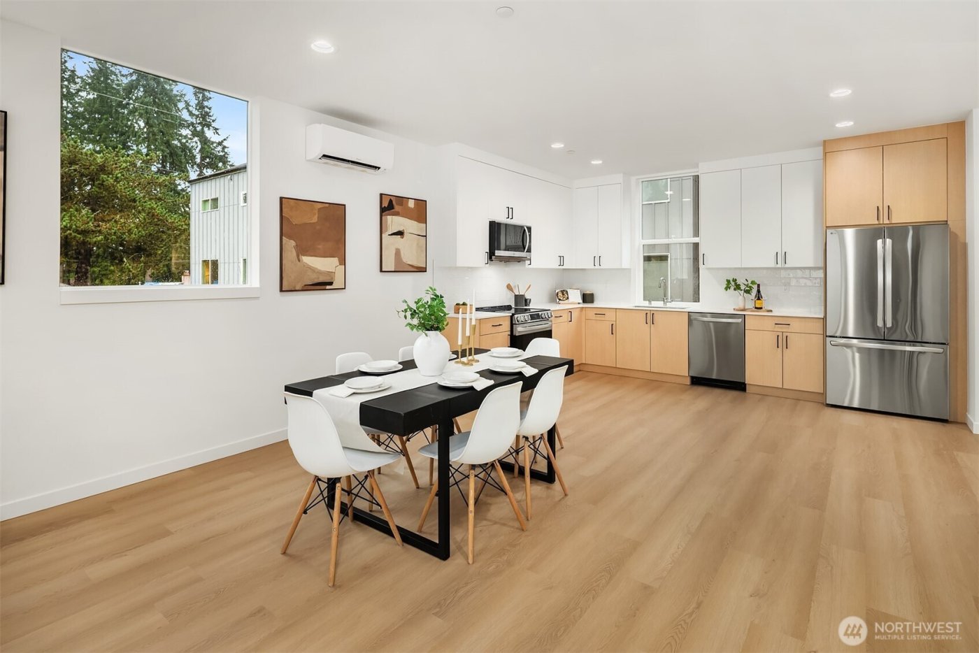 18011 2nd Avenue NE #A, Shoreline, WA 98155