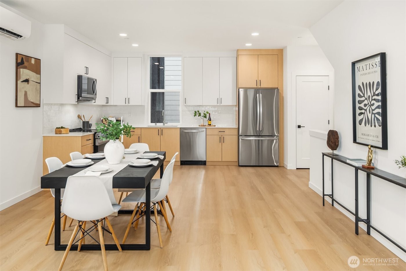 18011 2nd Avenue NE #A, Shoreline, WA 98155