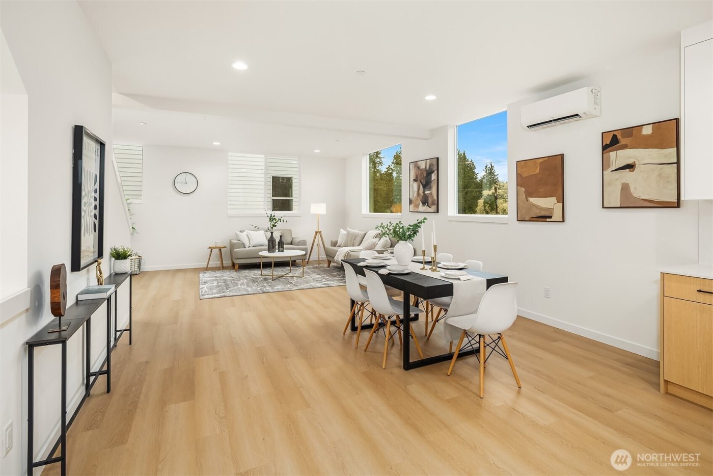 18011 2nd Avenue NE #A, Shoreline, WA 98155