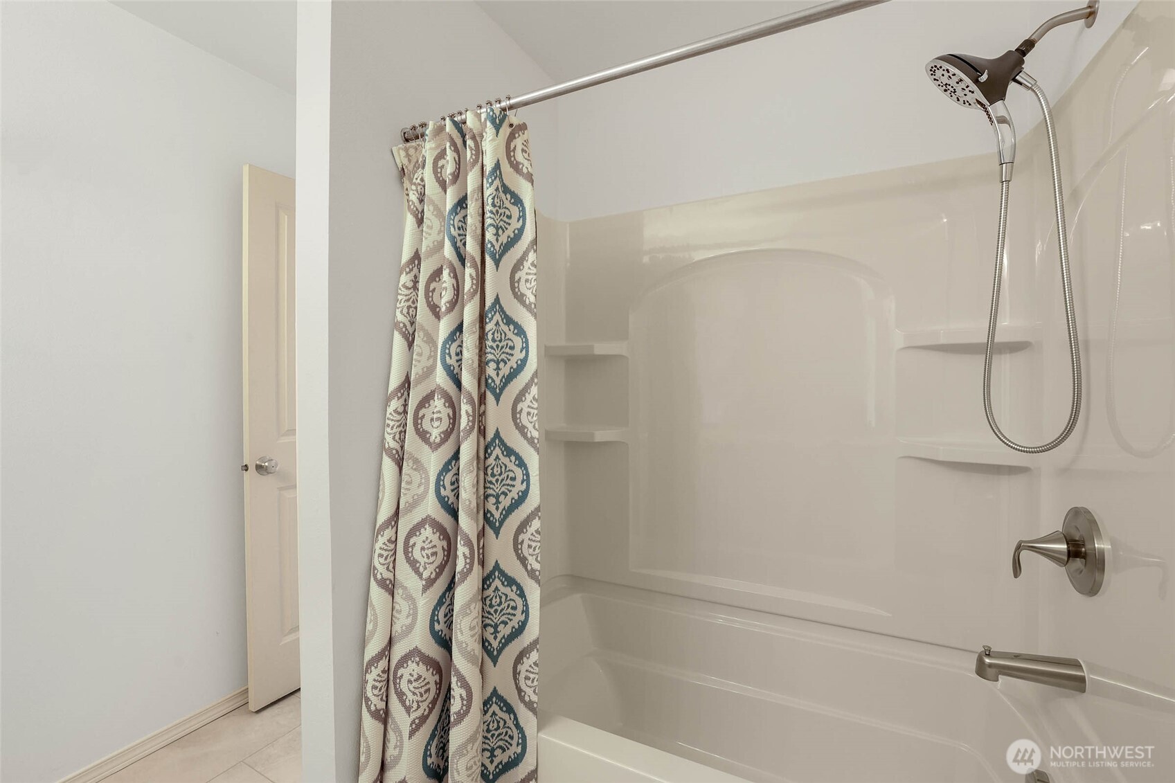 22609 42nd Place S, Kent, WA 98032