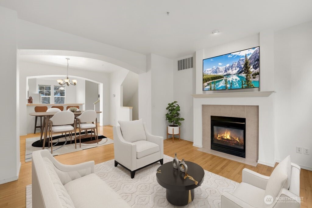 22609 42nd Place S, Kent, WA 98032