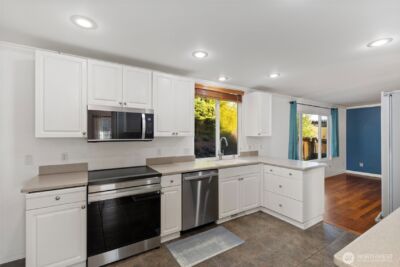 18290 Dalarna Court NE, Poulsbo, WA 98370 - Photo 12