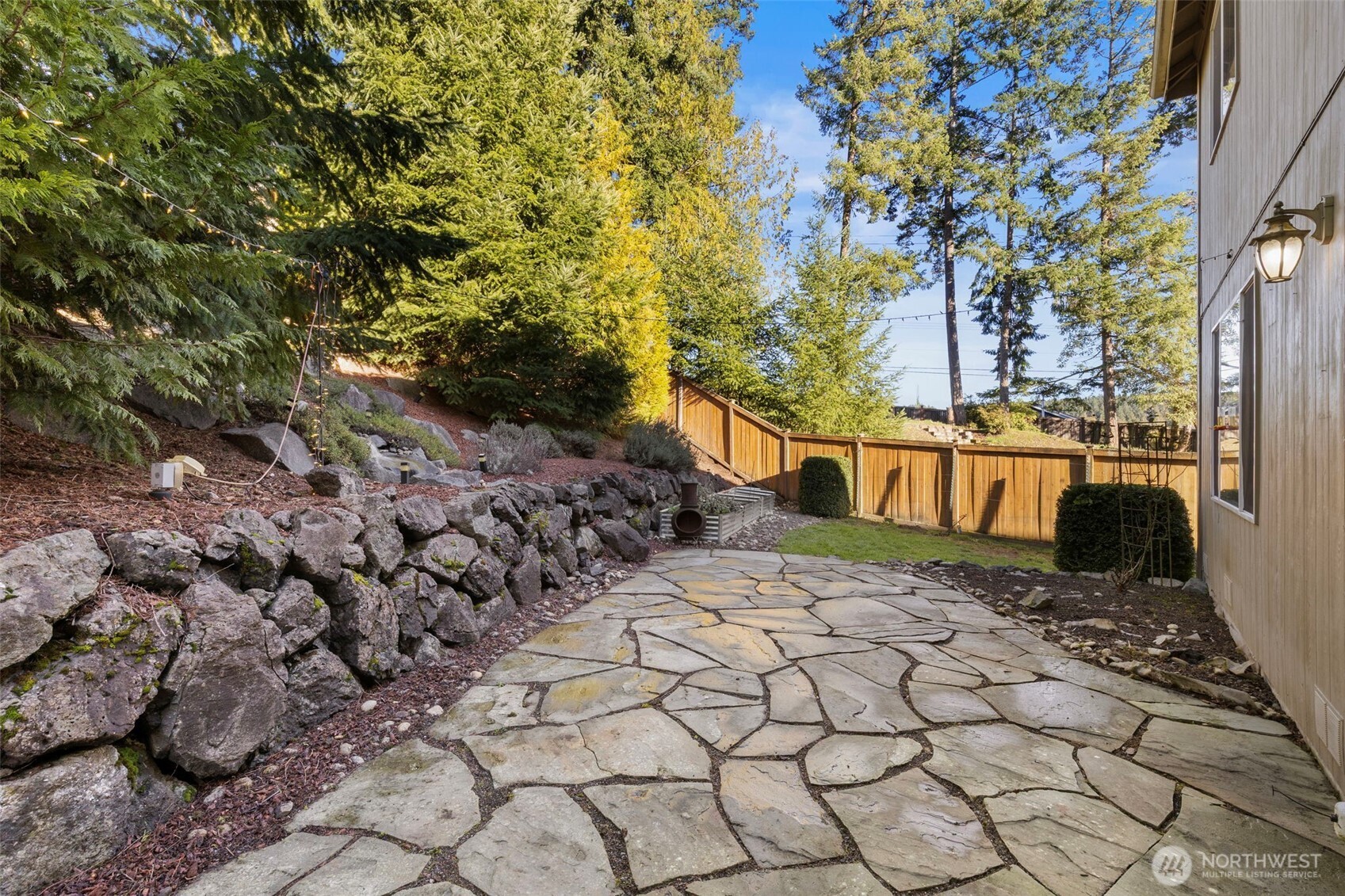 18290 Dalarna Court NE, Poulsbo, WA 98370