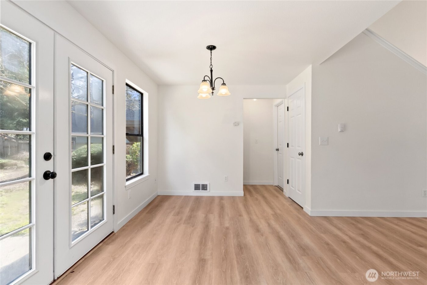 13611 124th Avenue Ct E, Puyallup, WA 98374