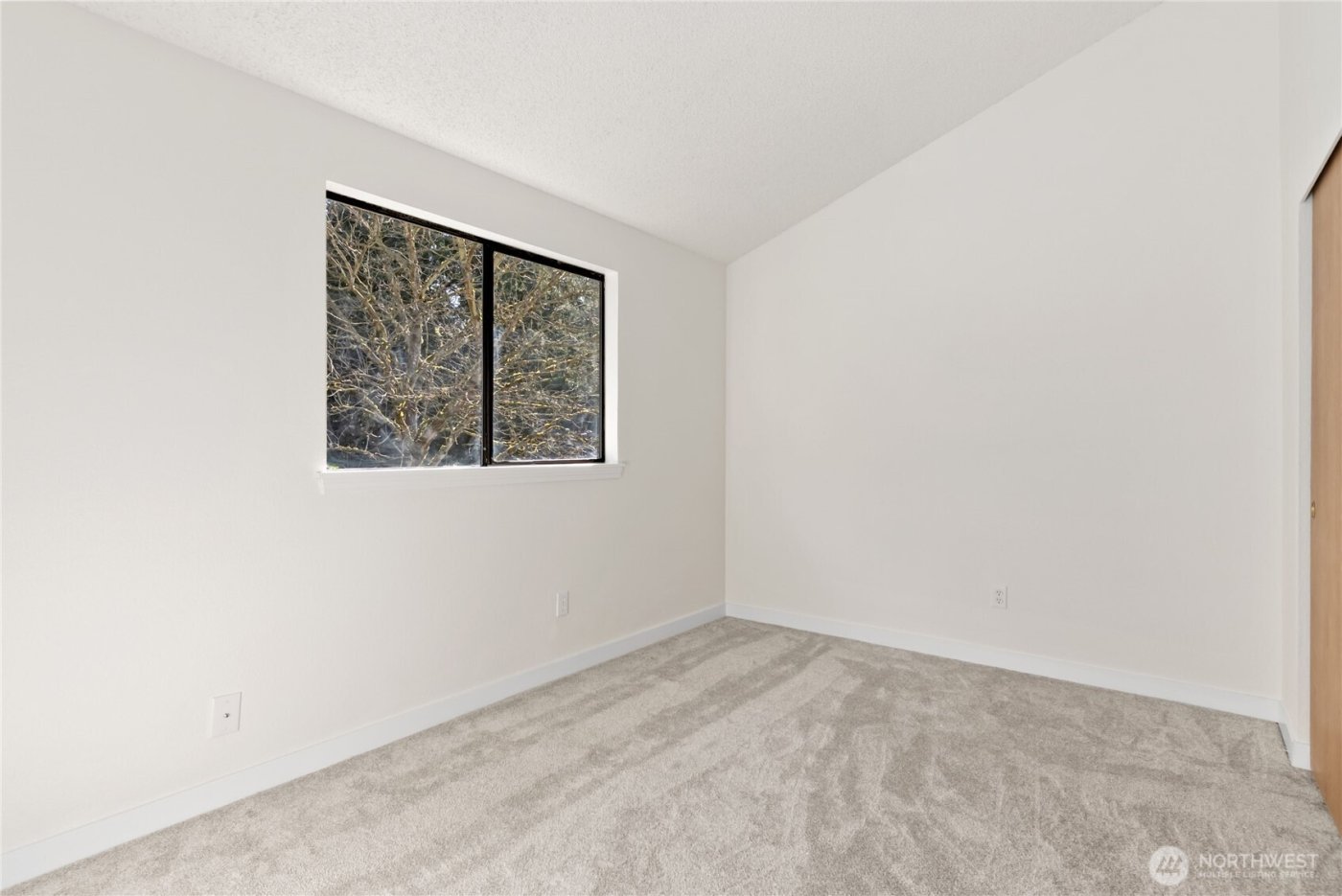 13611 124th Avenue Ct E, Puyallup, WA 98374