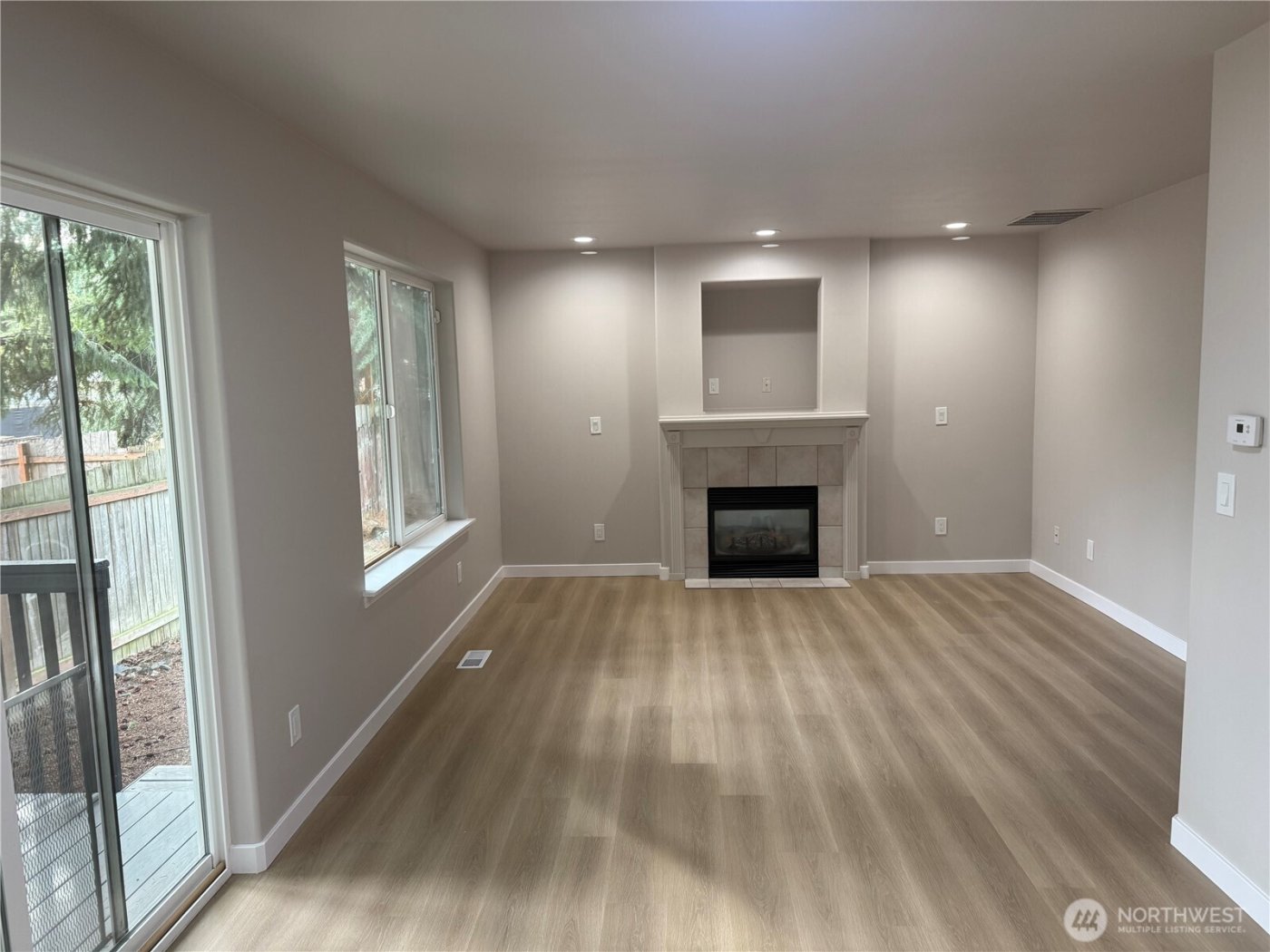 8524 186th Street Ct E, Puyallup, WA 98375