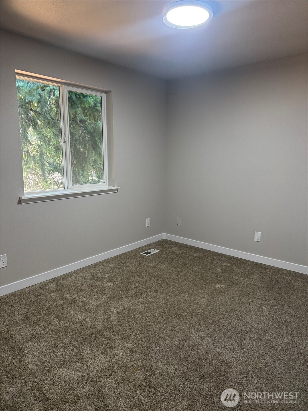 8524 186th Street Ct E, Puyallup, WA 98375