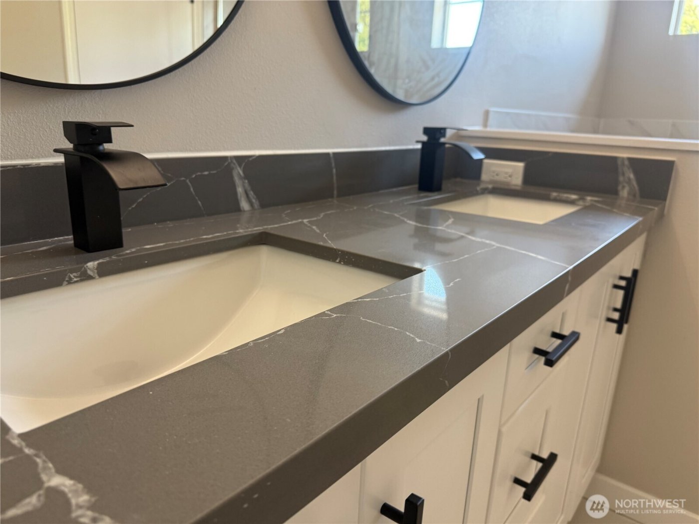 8524 186th Street Ct E, Puyallup, WA 98375