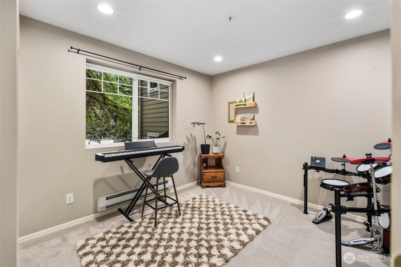 18501 SE Newport Way #H236, Issaquah, WA 98027