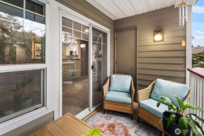 18501 SE Newport Way #H236, Issaquah, WA 98027 - Photo 19