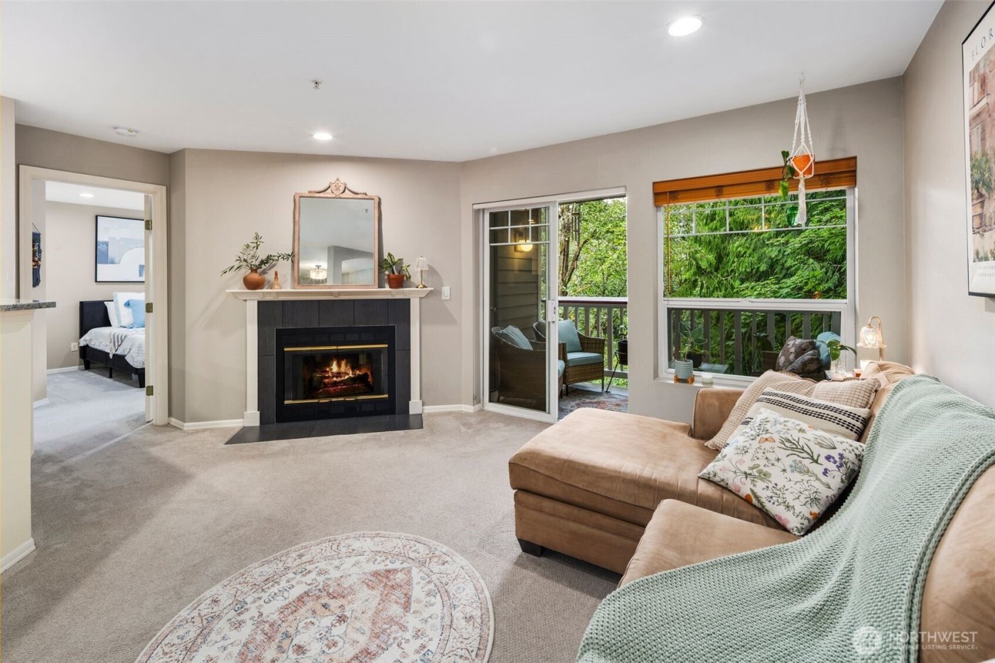 18501 SE Newport Way #H236, Issaquah, WA 98027