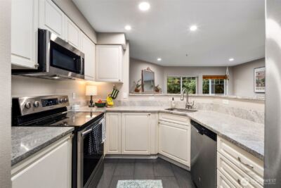 18501 SE Newport Way #H236, Issaquah, WA 98027 - Photo 8