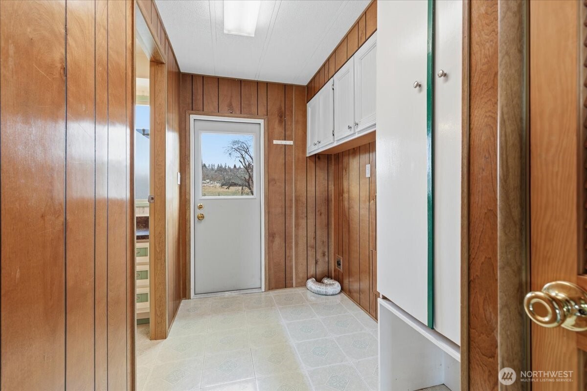 3561 Highway 155 , Coulee Dam, WA 99116