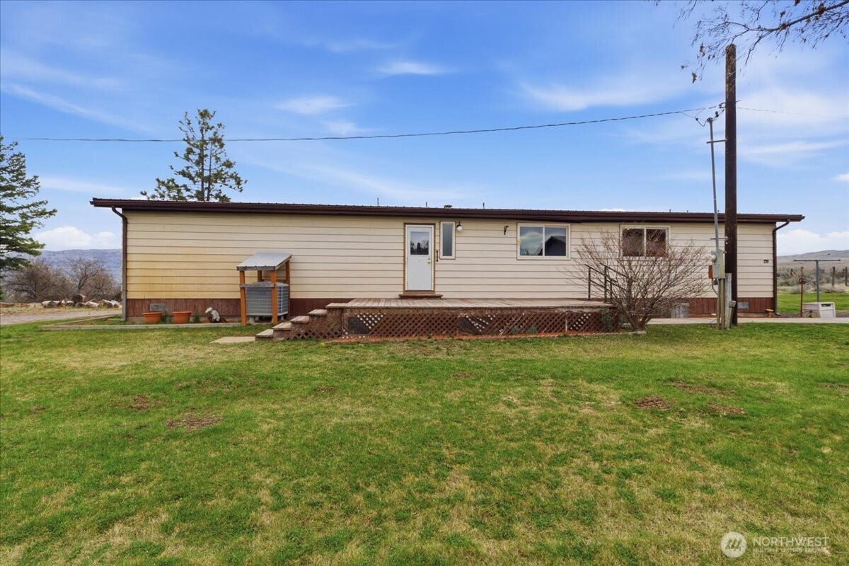 3561 Highway 155 , Coulee Dam, WA 99116