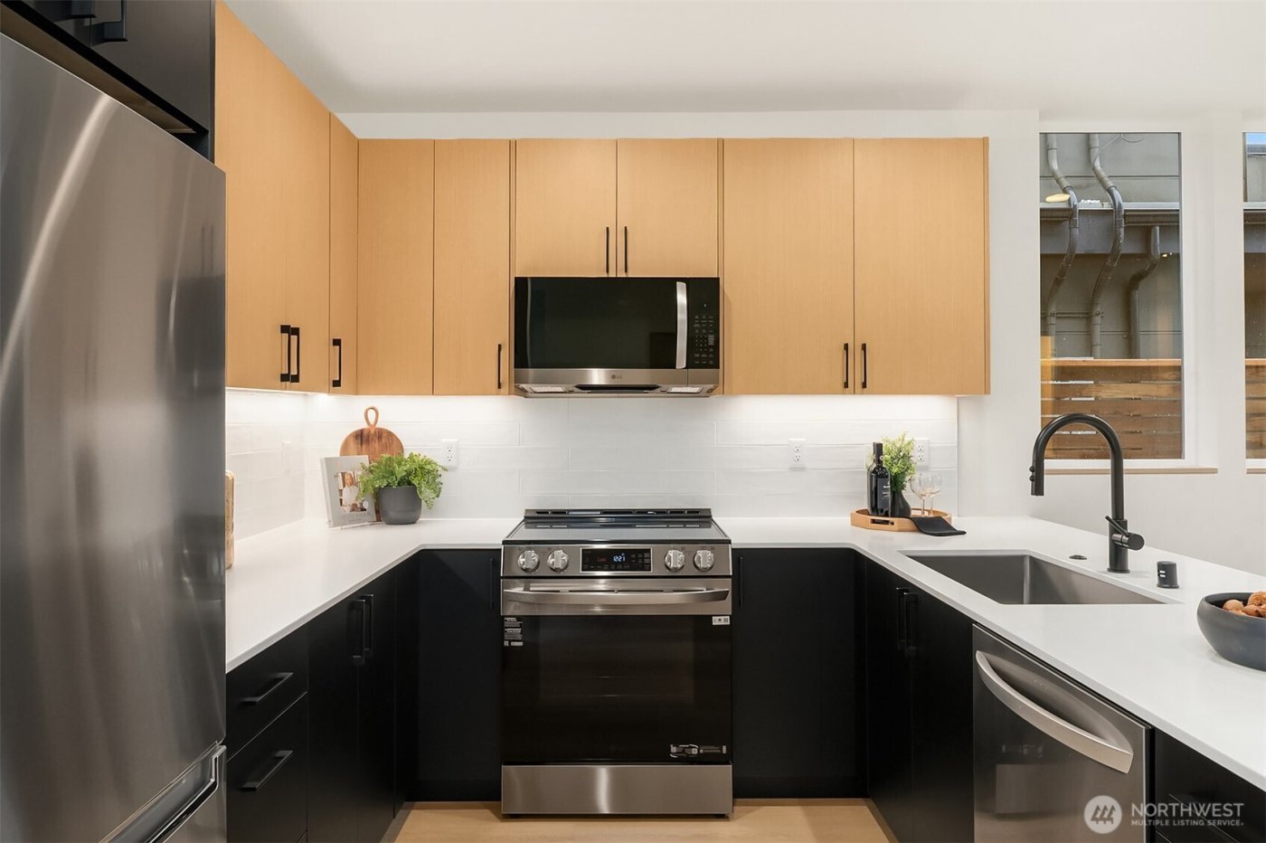 1459 22nd Avenue , Seattle, WA 98122