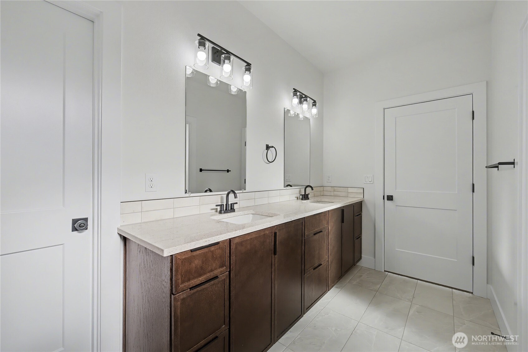 1252 13th Avenue , Othello, WA 99344