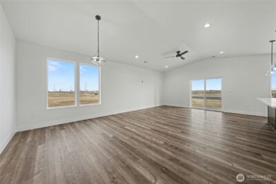 1252 13th Avenue , Othello, WA 99344 - Photo 3