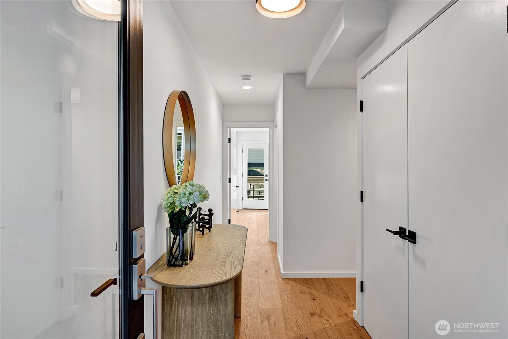 1227 E Roy Street , Seattle, WA 98102