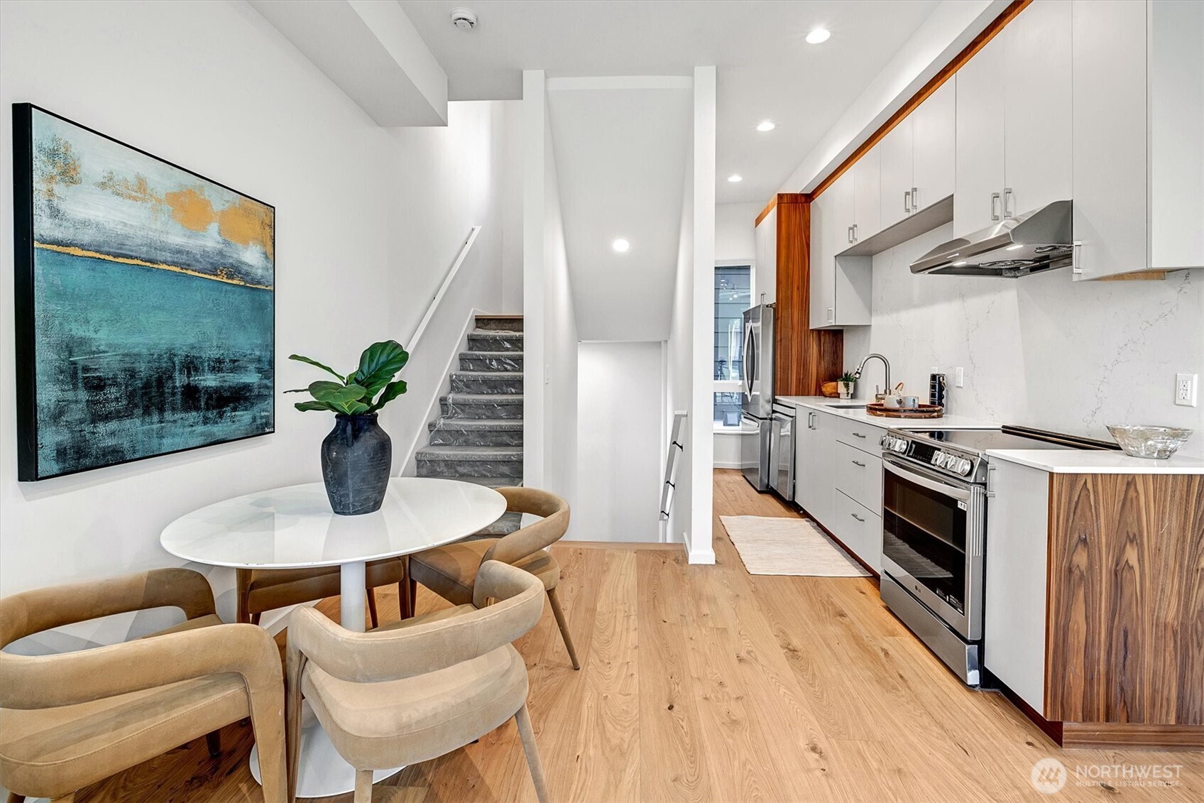 1227 E Roy Street , Seattle, WA 98102