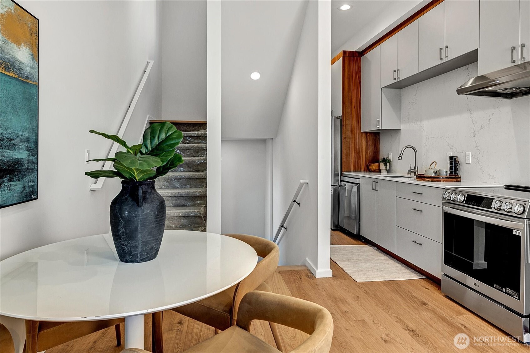 1227 E Roy Street , Seattle, WA 98102