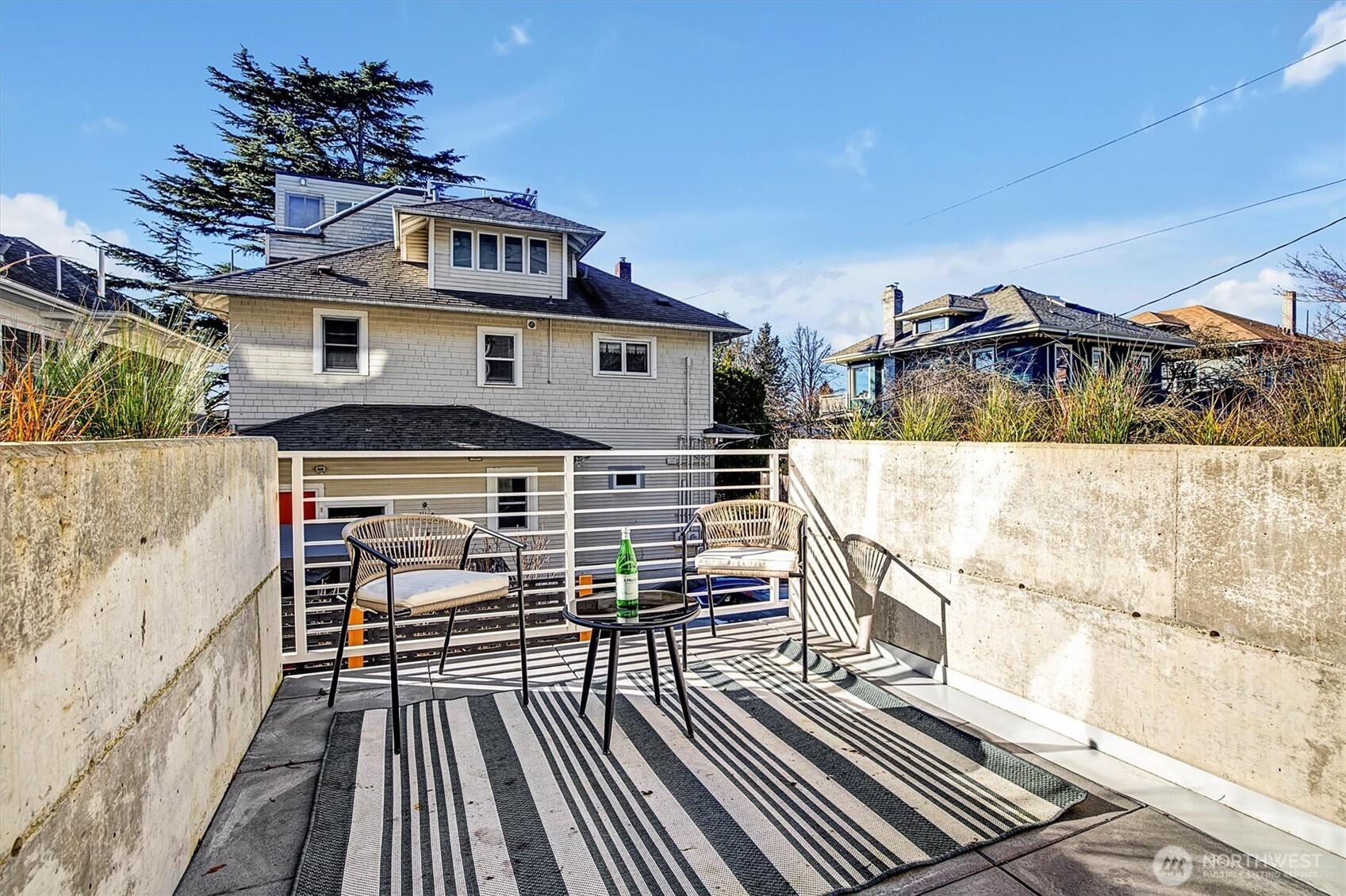 1227 E Roy Street , Seattle, WA 98102