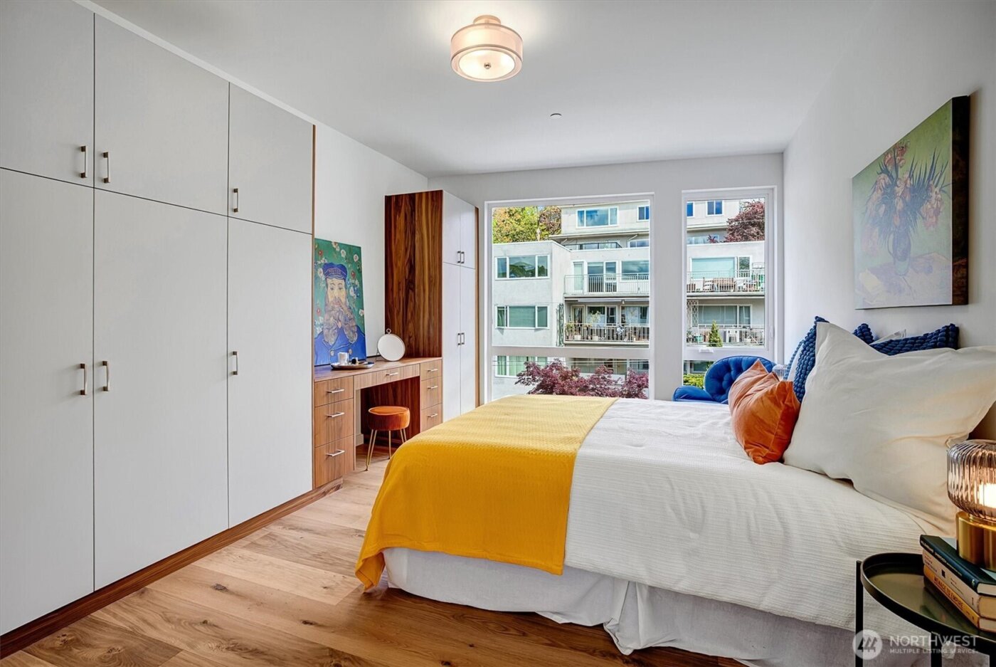 635 13th Avenue E, Seattle, WA 98102