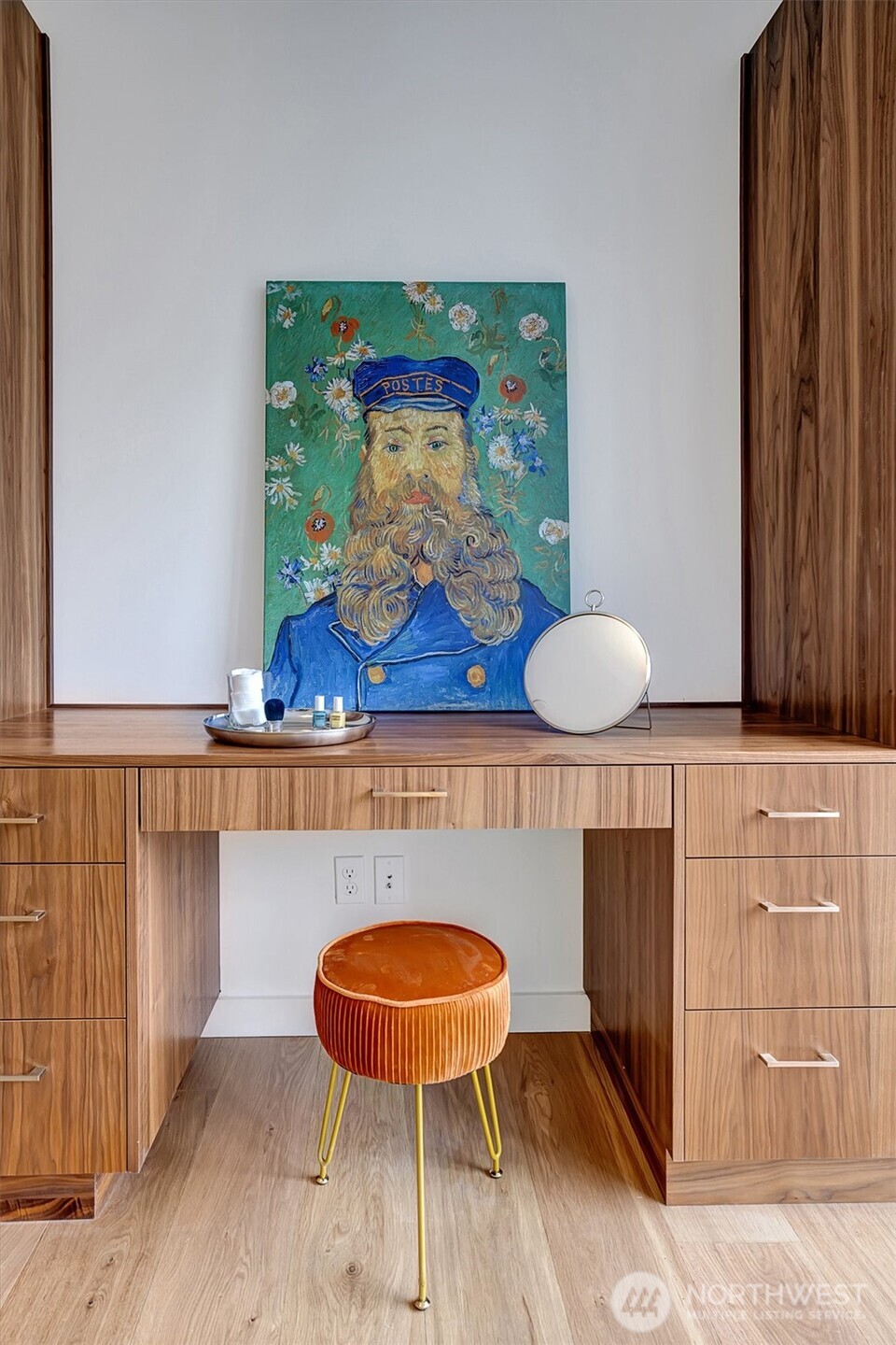 635 13th Avenue E, Seattle, WA 98102