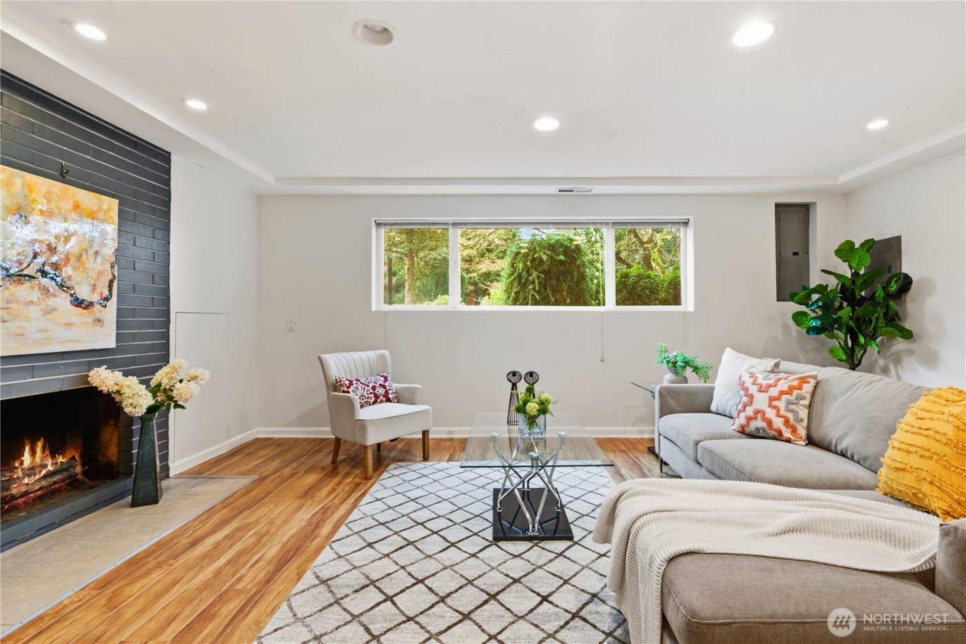 22109 93 Place W, Edmonds, WA 98020