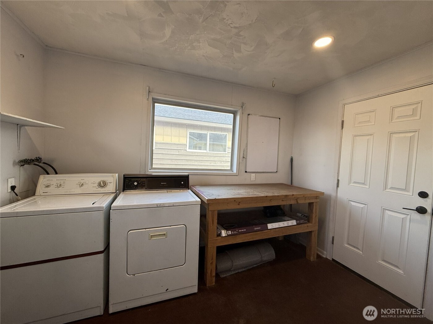 409 E Lopez Avenue , Port Angeles, WA 98362