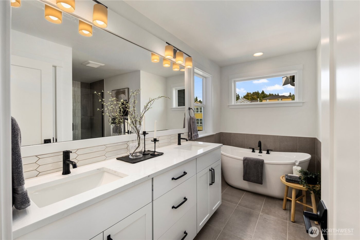 4132 220th Place SE, Bothell, WA 98021