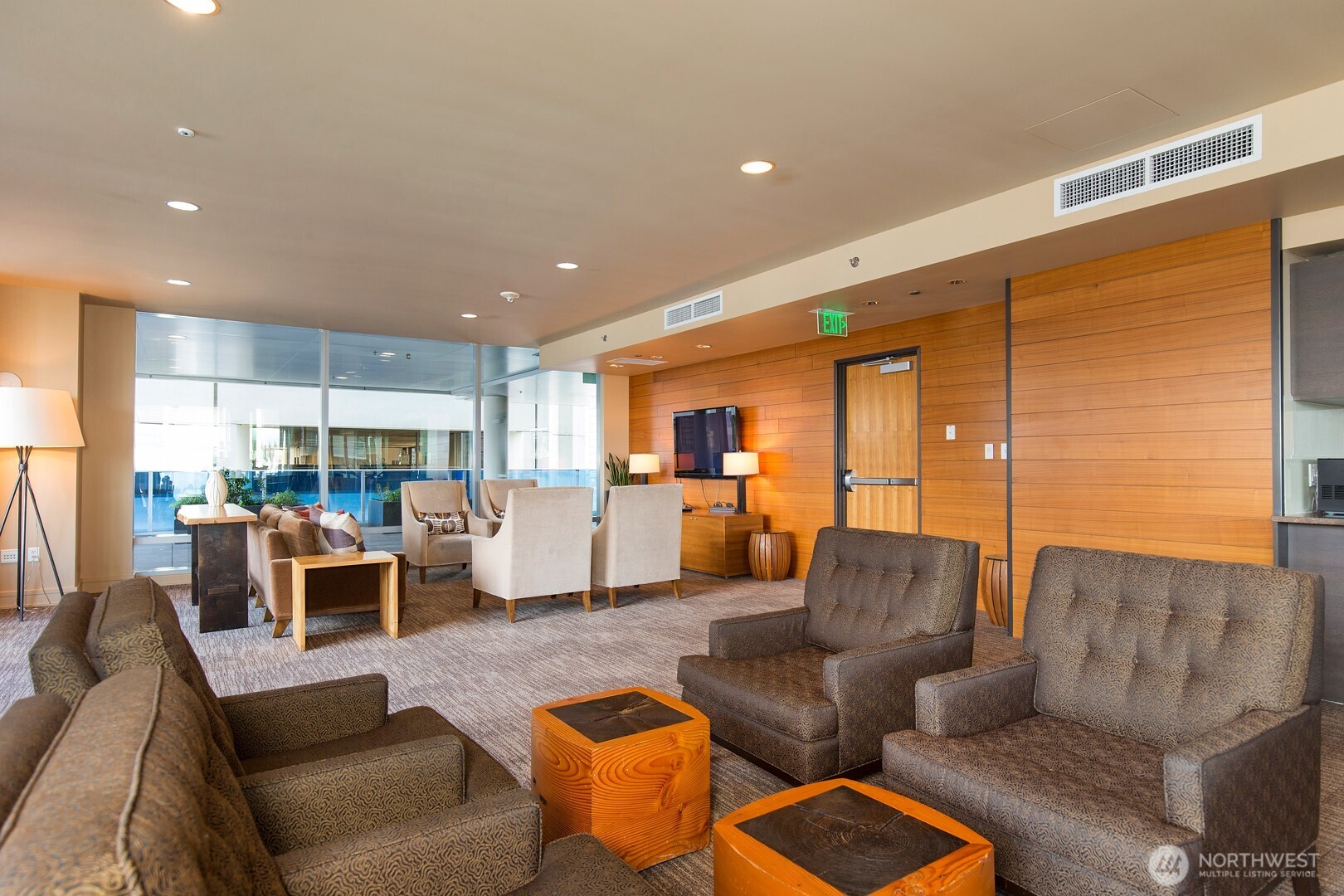 737 Olive Way #3702, Seattle, WA 98101