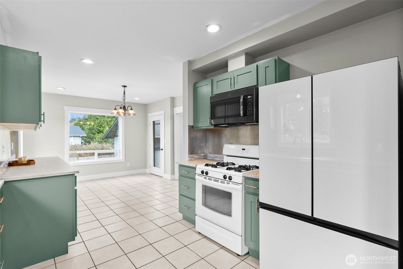 702 W Marcy Avenue , Montesano, WA 98563