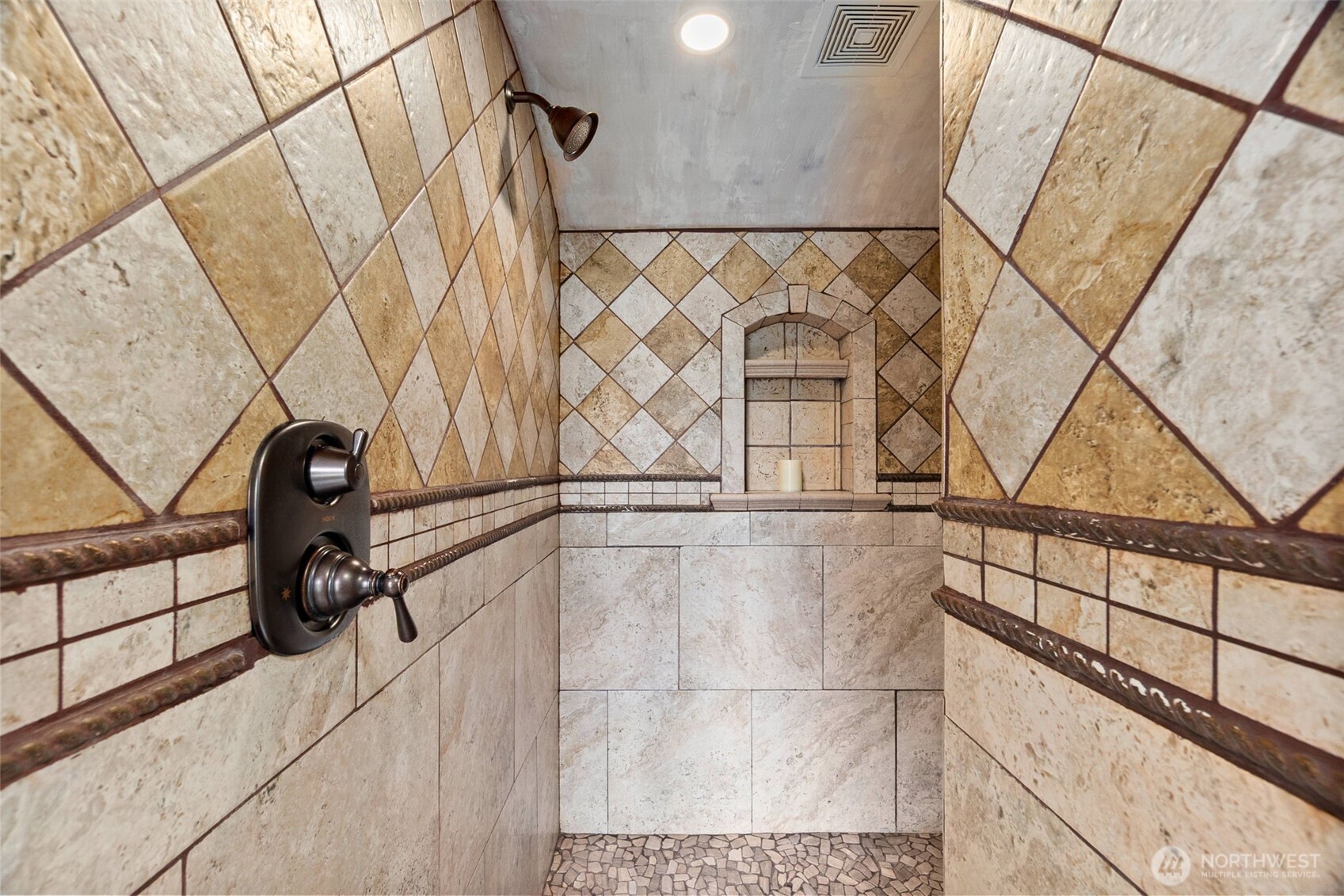 702 W Marcy Avenue , Montesano, WA 98563