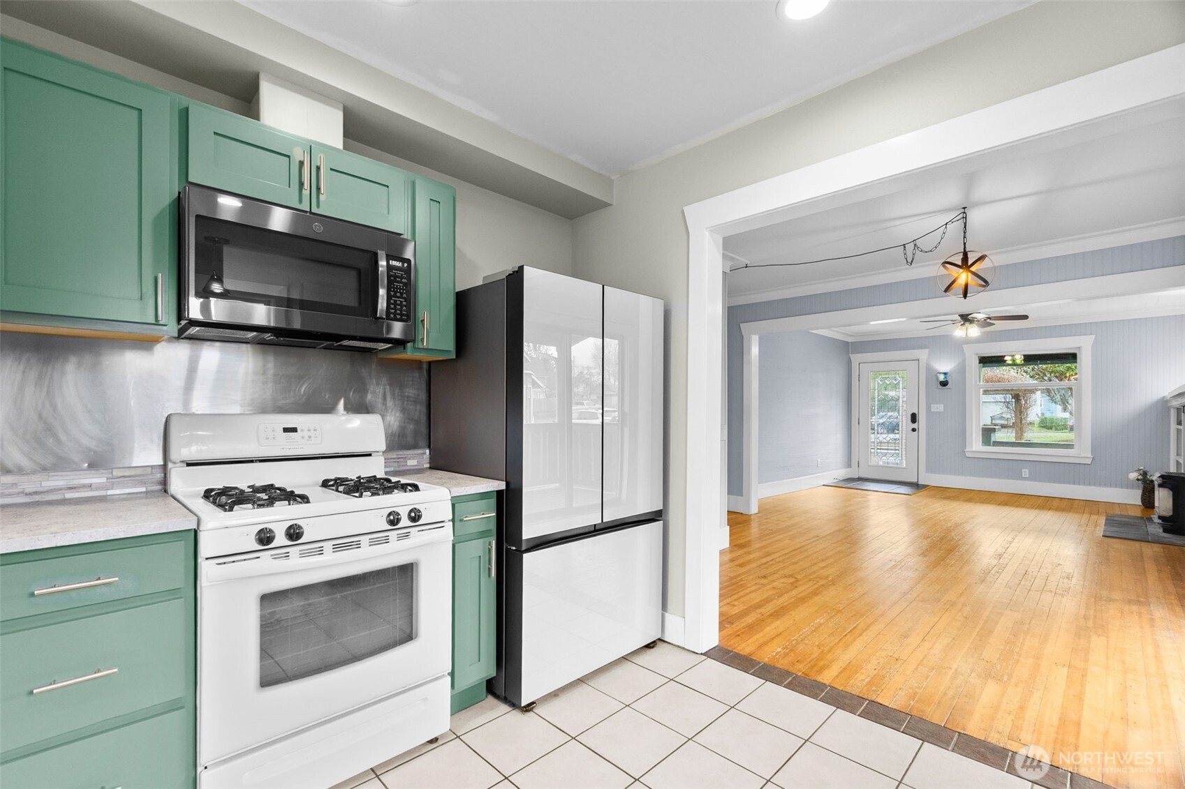 702 W Marcy Avenue , Montesano, WA 98563