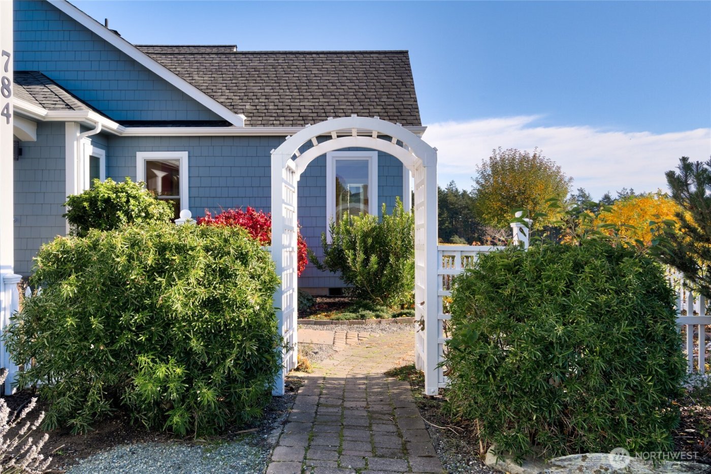 784 Windrose Drive , Coupeville, WA 98239