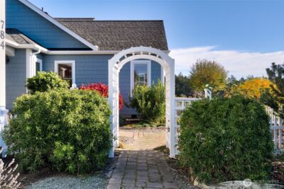 784 Windrose Drive , Coupeville, WA 98239 - Photo 9