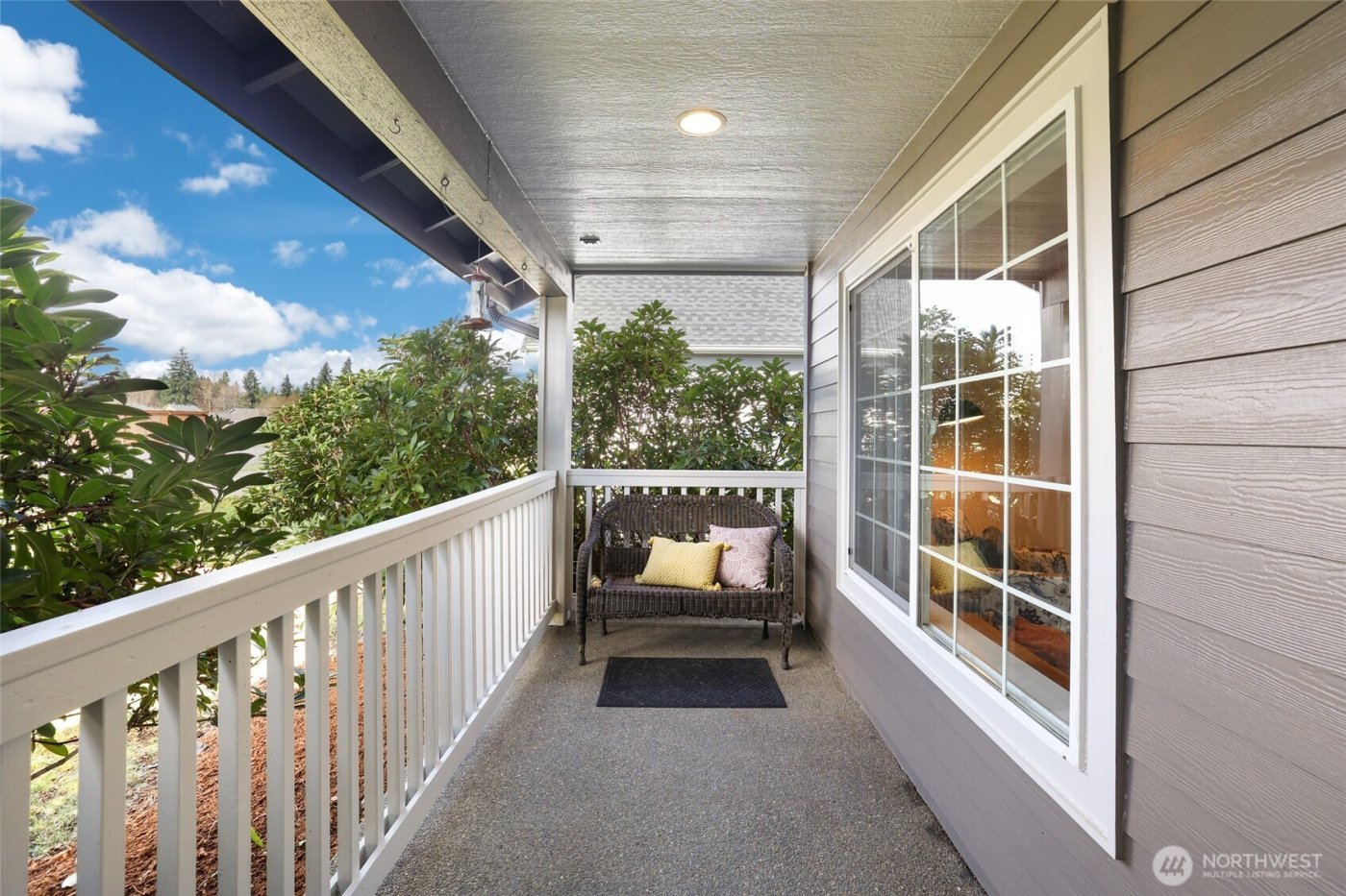 7032 Cavalier Street SW, Olympia, WA 98512-7015