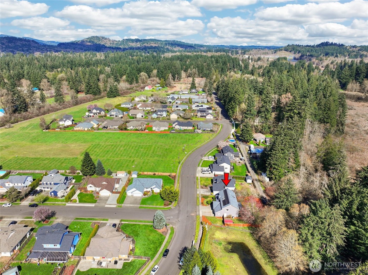 7032 Cavalier Street SW, Olympia, WA 98512-7015