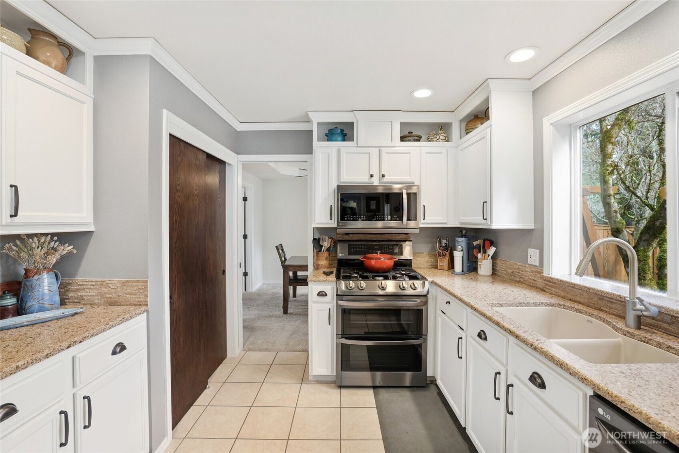 7032 Cavalier Street SW, Olympia, WA 98512-7015