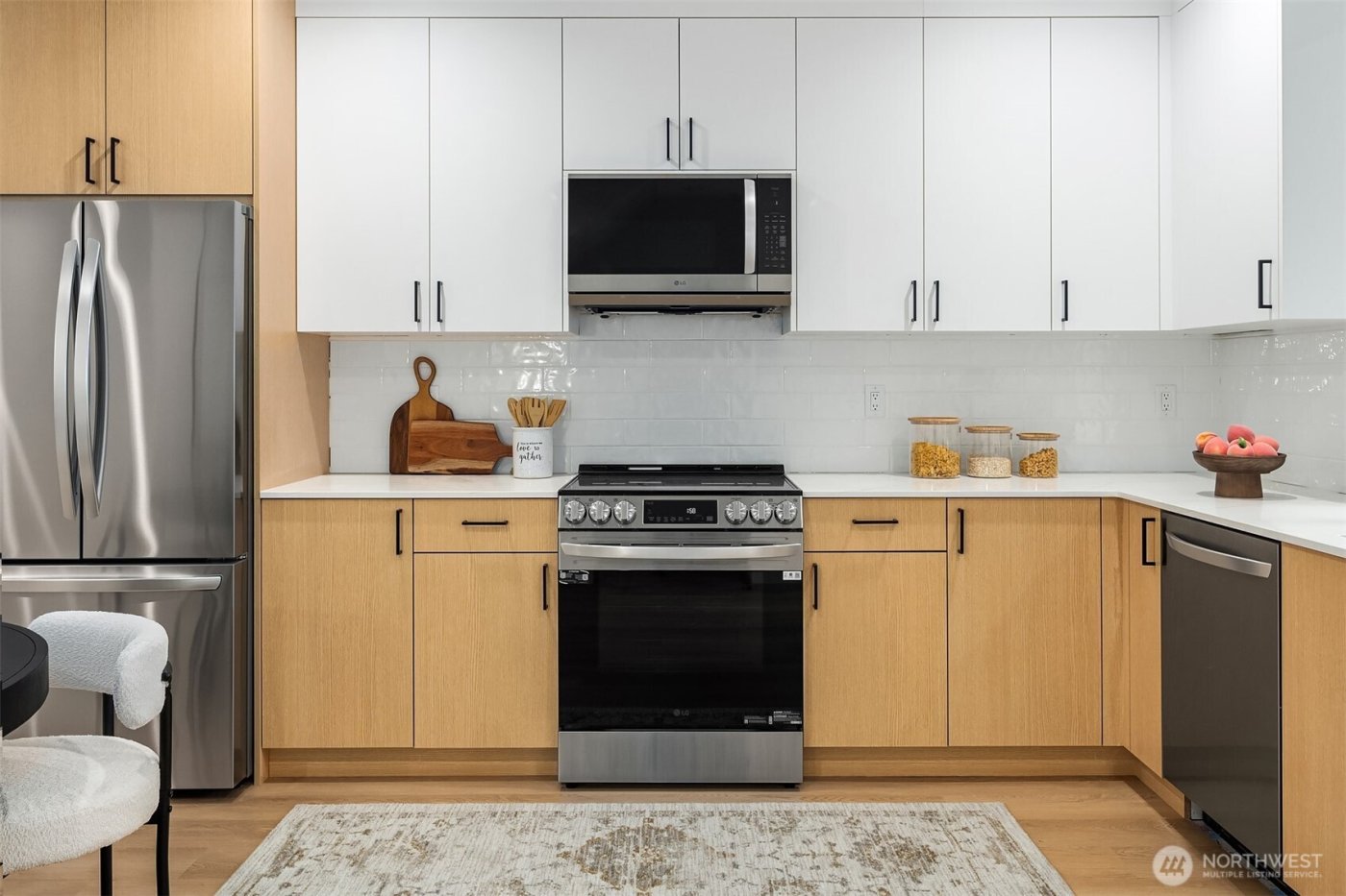 18015 2nd Avenue NE #B, Shoreline, WA 98155