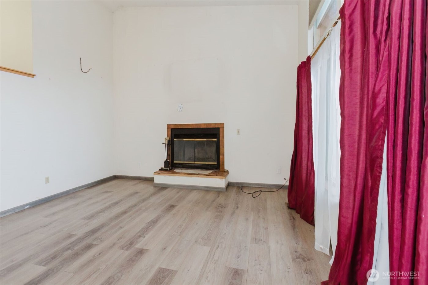 13607 W Raven Lane , Bremerton, WA 98312