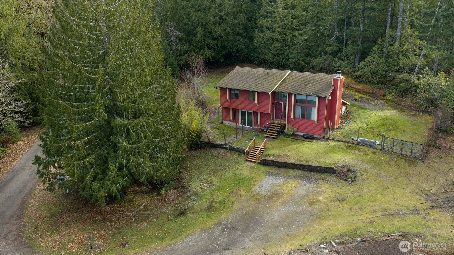13607 W Raven Lane , Bremerton, WA 98312
