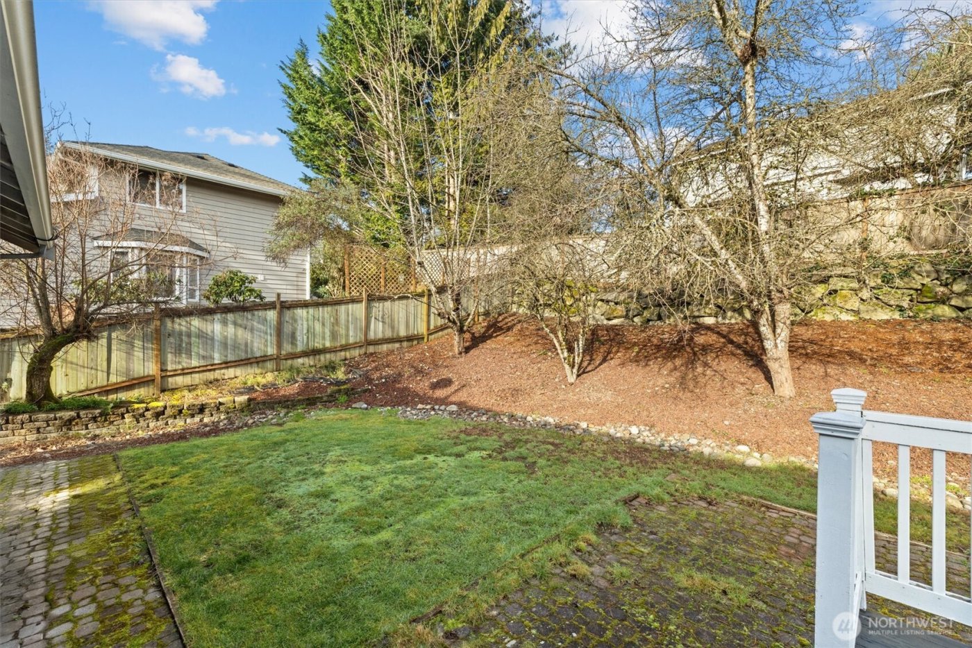 37541 21st Avenue S, Federal Way, WA 98003