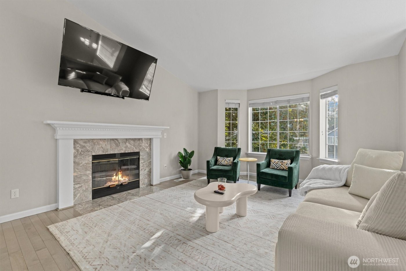 37541 21st Avenue S, Federal Way, WA 98003